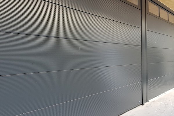 Flächenbündiges EVO-Sektionaltor