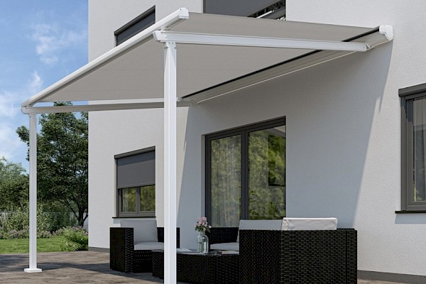 Terrassendach intrigierter Markise