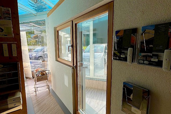 Schauraum Fenster